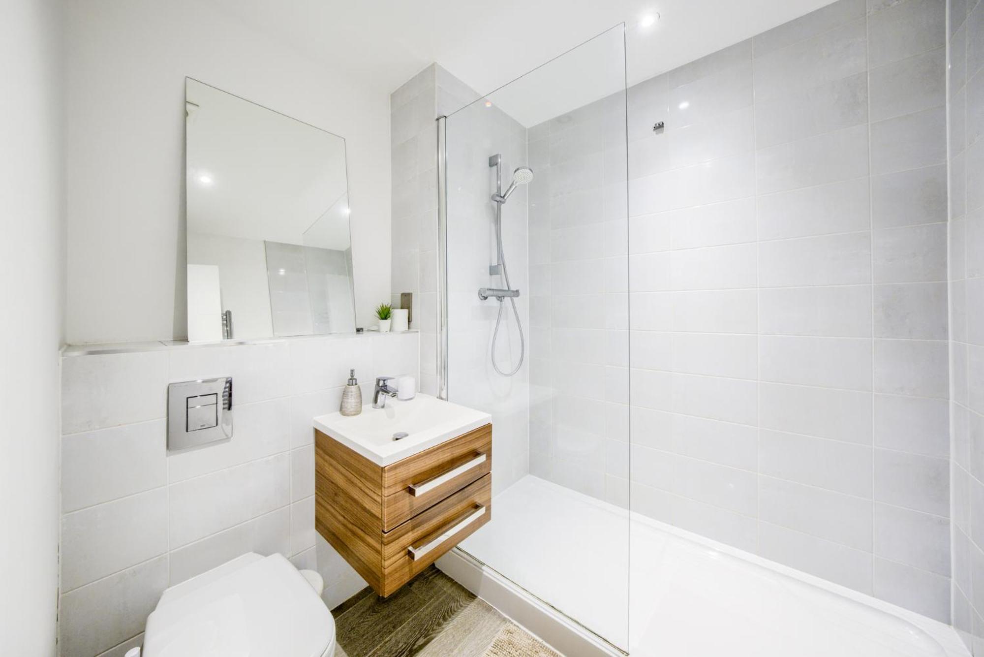 Modern 2 Bed Apartment With Central Location เบอร์มิงแฮม ภายนอก รูปภาพ