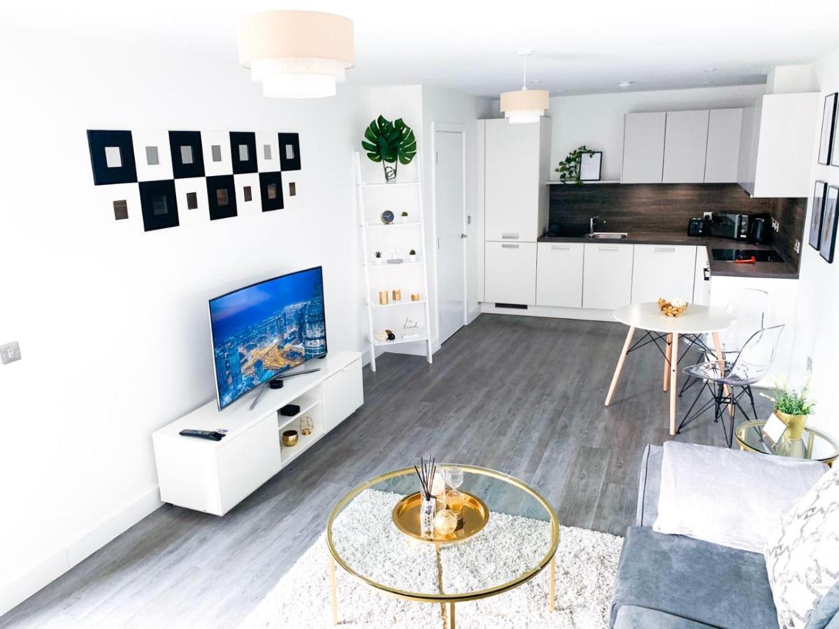 Modern 2 Bed Apartment With Central Location เบอร์มิงแฮม ภายนอก รูปภาพ